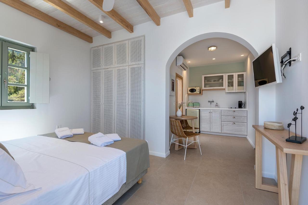 Anamnezia Luxury Suites (Adults Only) Agios Dimitrios  Exterior foto